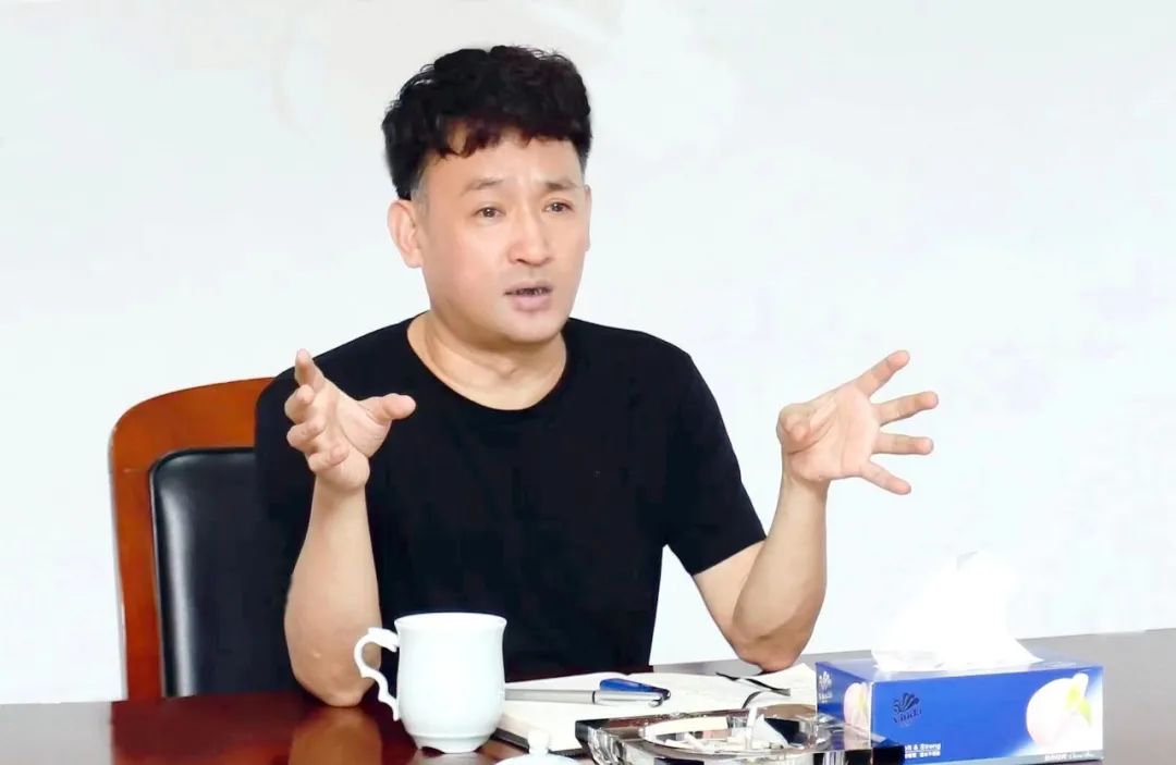 繼往開來 · 再創(chuàng)輝煌 | 花花牛乳業(yè)集團召開9月營銷、養(yǎng)殖及飼料月度經(jīng)營工作會議