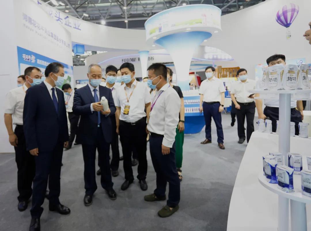第十二屆中國奶業(yè)大會(huì)、中國奶業(yè)展覽會(huì)暨2021中國奶業(yè)20強(qiáng)（D20）峰會(huì)在合肥盛大召開