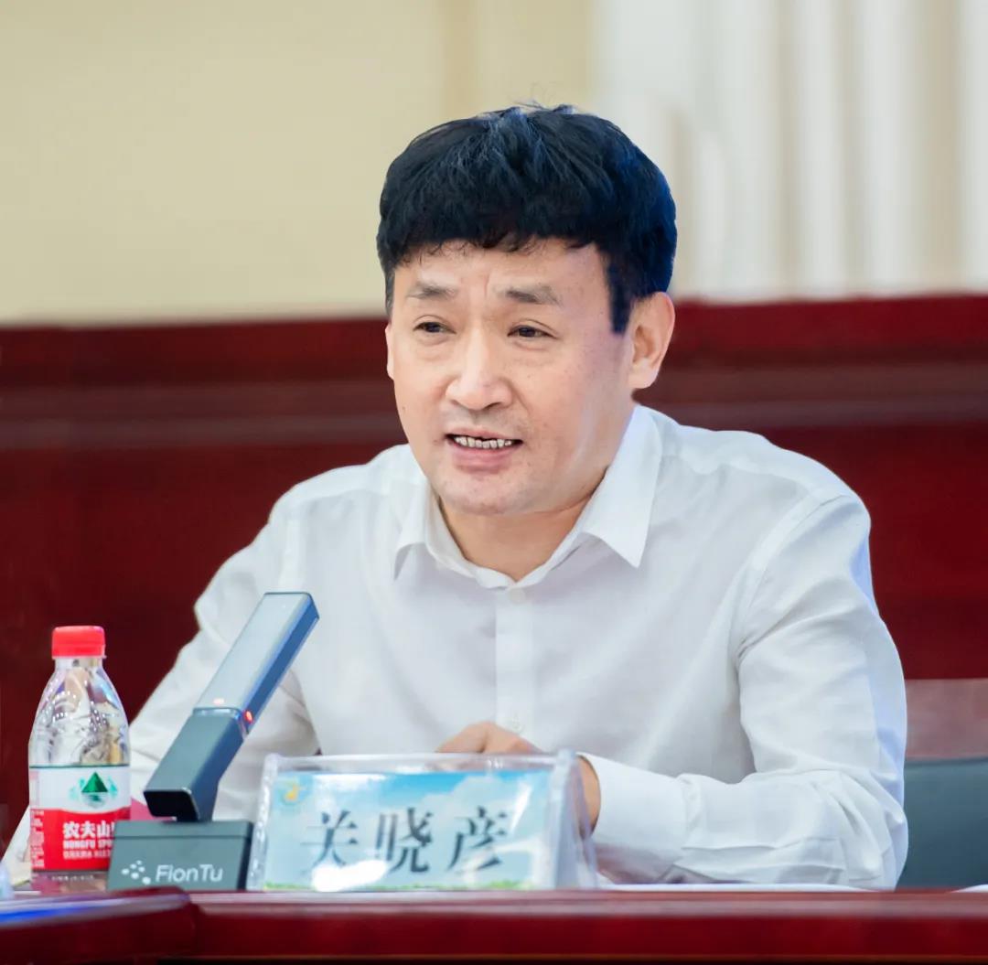 花花牛| 蘭考縣人民政府與蒙牛、花花牛達(dá)成戰(zhàn)略合作 助力河南奶業(yè)高質(zhì)量發(fā)展